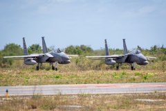 MCDONNEL DOUGLAS F-15C EAGLE S/N 85-0102 E 83-024 - 159TH AIR NATIONAL GUARD (CRUZEX 2024)