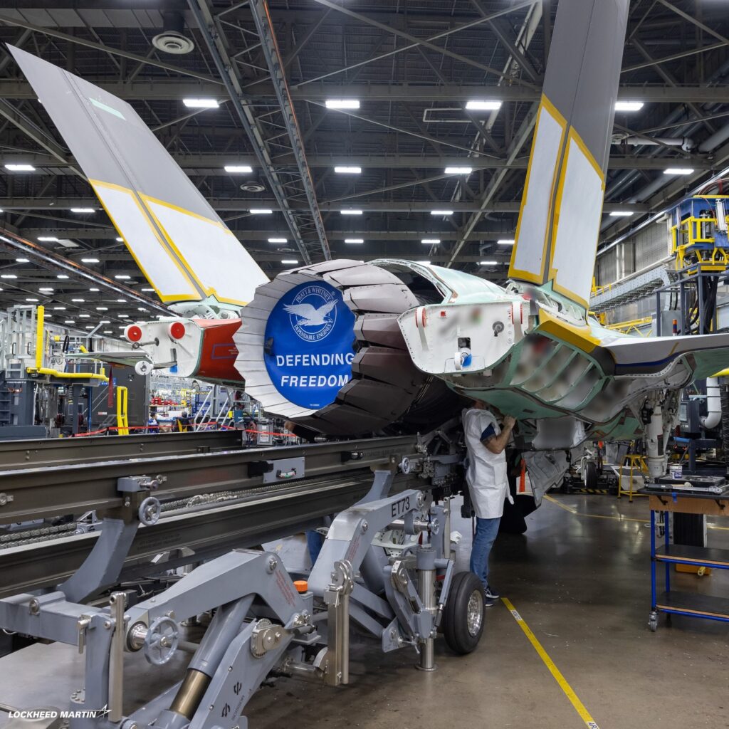Foto: Lockheed Martin – Primeiro F-35A alemão avança para a fase de testes após receber seu motor.